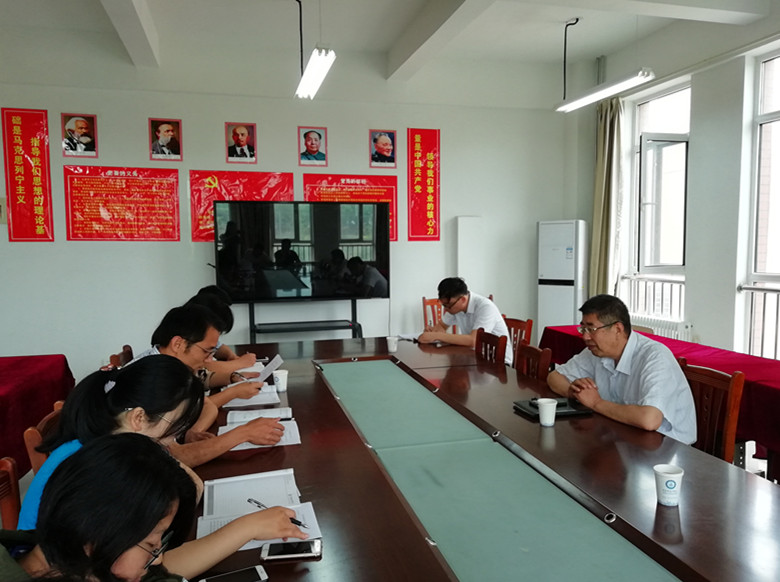 冰球突破豪华版官方网站党委书记李清山到护理与健康学院进行党务工作调研