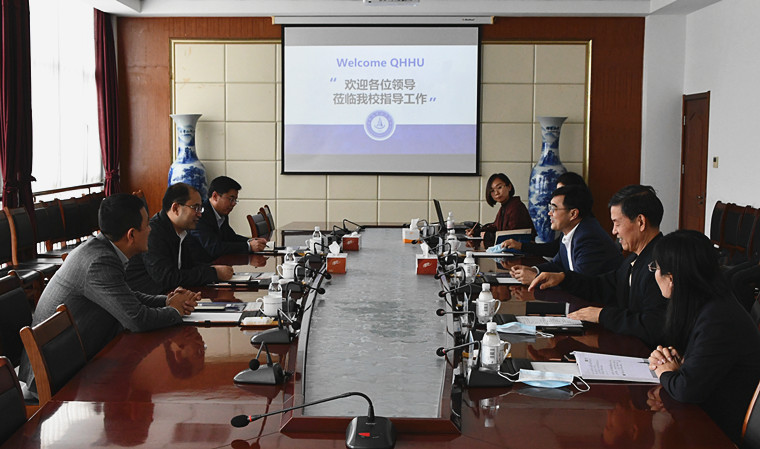 青岛西海岸新区工委、黄岛区委常委、组织部长杜乐江一行来校调研