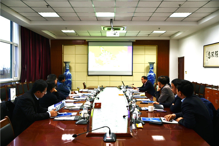 山东省教育厅副厅长白皓一行来冰球官网调研