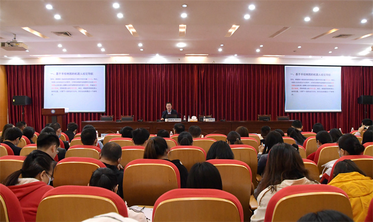 东南大学校执委李新德教授来冰球官网参访指导