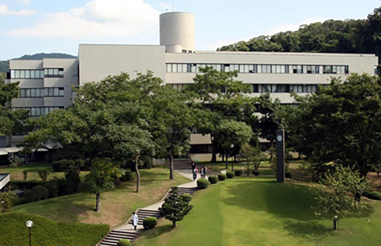 日本北陆大学为冰球官网日语系学生作线上留学说明会