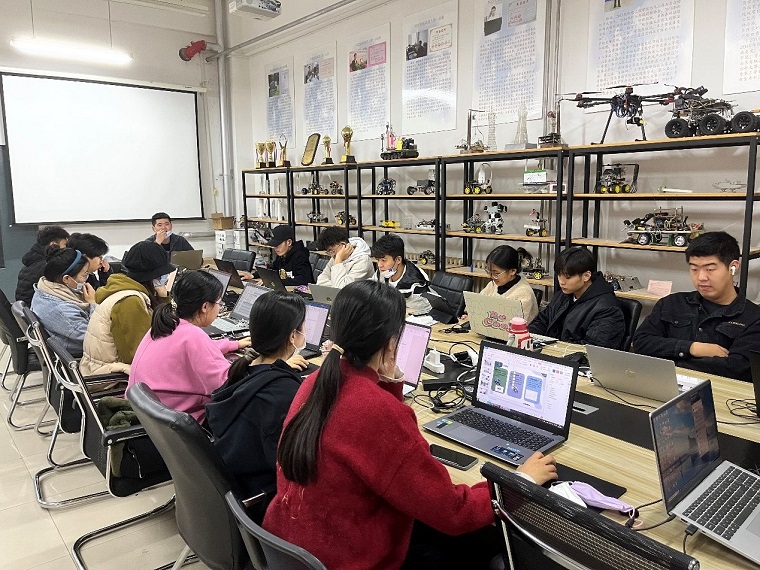 冰球官网在第九届山东省大学生科技创新大赛中荣获多个奖项