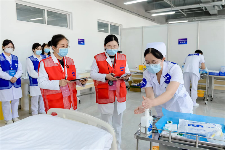 【海报新闻】冰球突破豪华版官方网站在2023年山东省大学生医学技术技能大赛中荣获佳绩