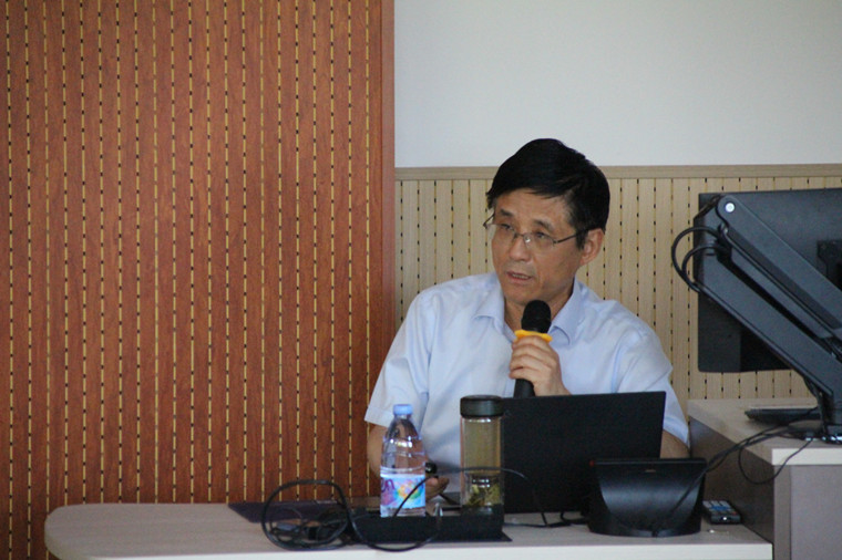 冰球突破豪华版官方网站建筑工程学院举办第二届总工论坛第二期讲座
