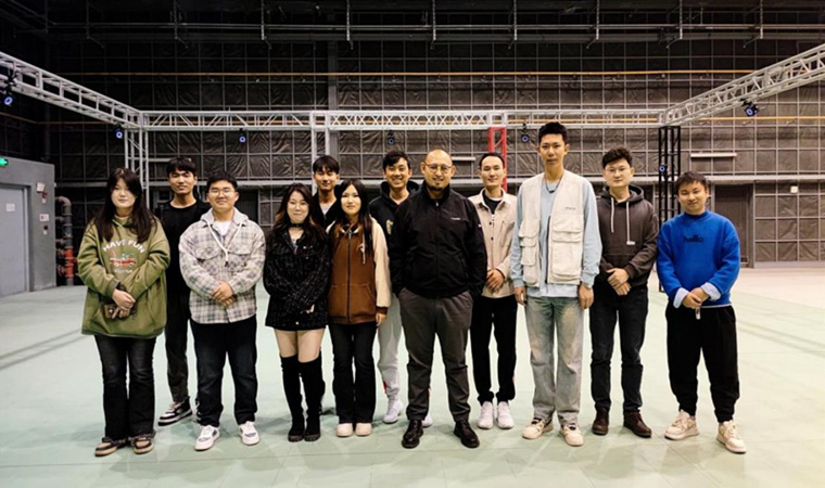 冰球突破豪华版官方网站影视学院动漫设计专业走进东方影都动作捕捉实验室