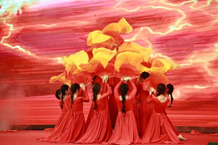 冰球突破豪华版官方网站教育学院举办学习成果汇报展