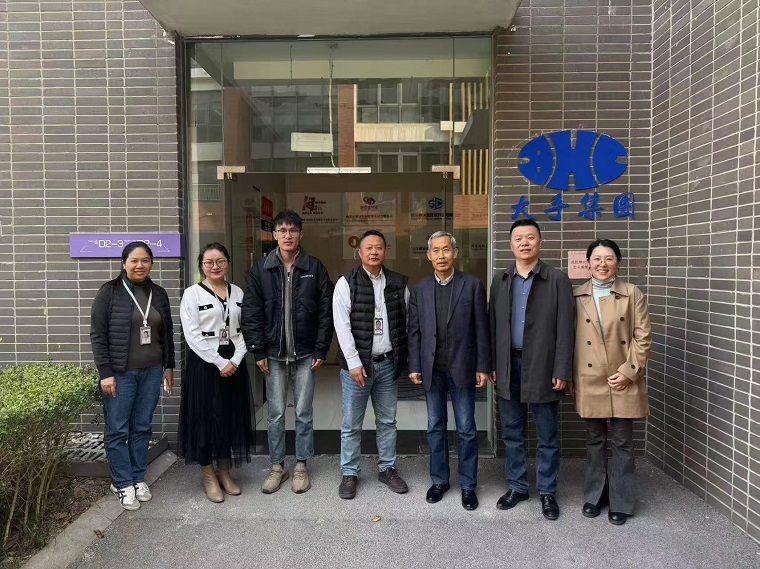 语言文化学院赴青岛大手海恩信息技术有限公司开展访企拓岗专项活动