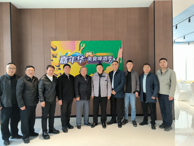 冰球官网朝克吉勒图教授应邀出席鲁蒙地区交流合作洽谈会